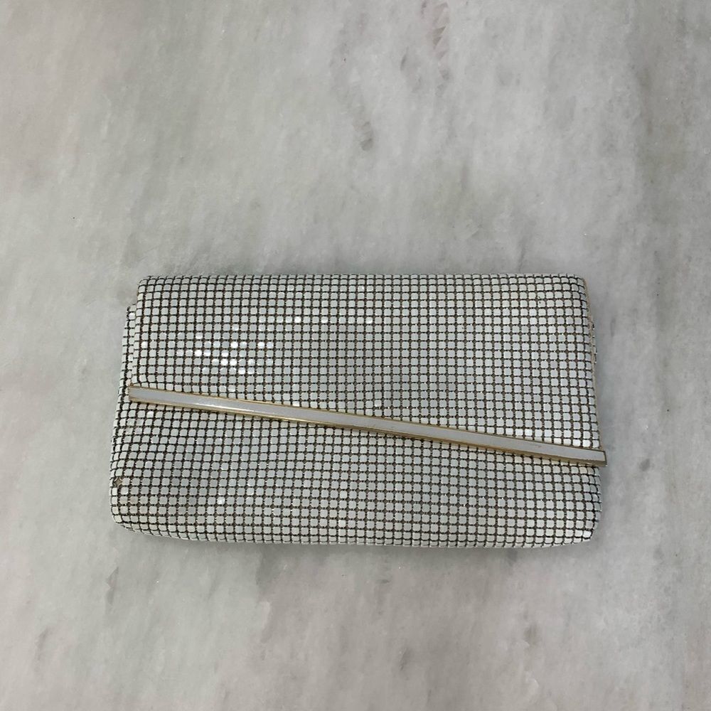 Vintage STUDIO IMPORTS White Gold Metal Mesh Purse Envelope Clutch 1970s 1980s